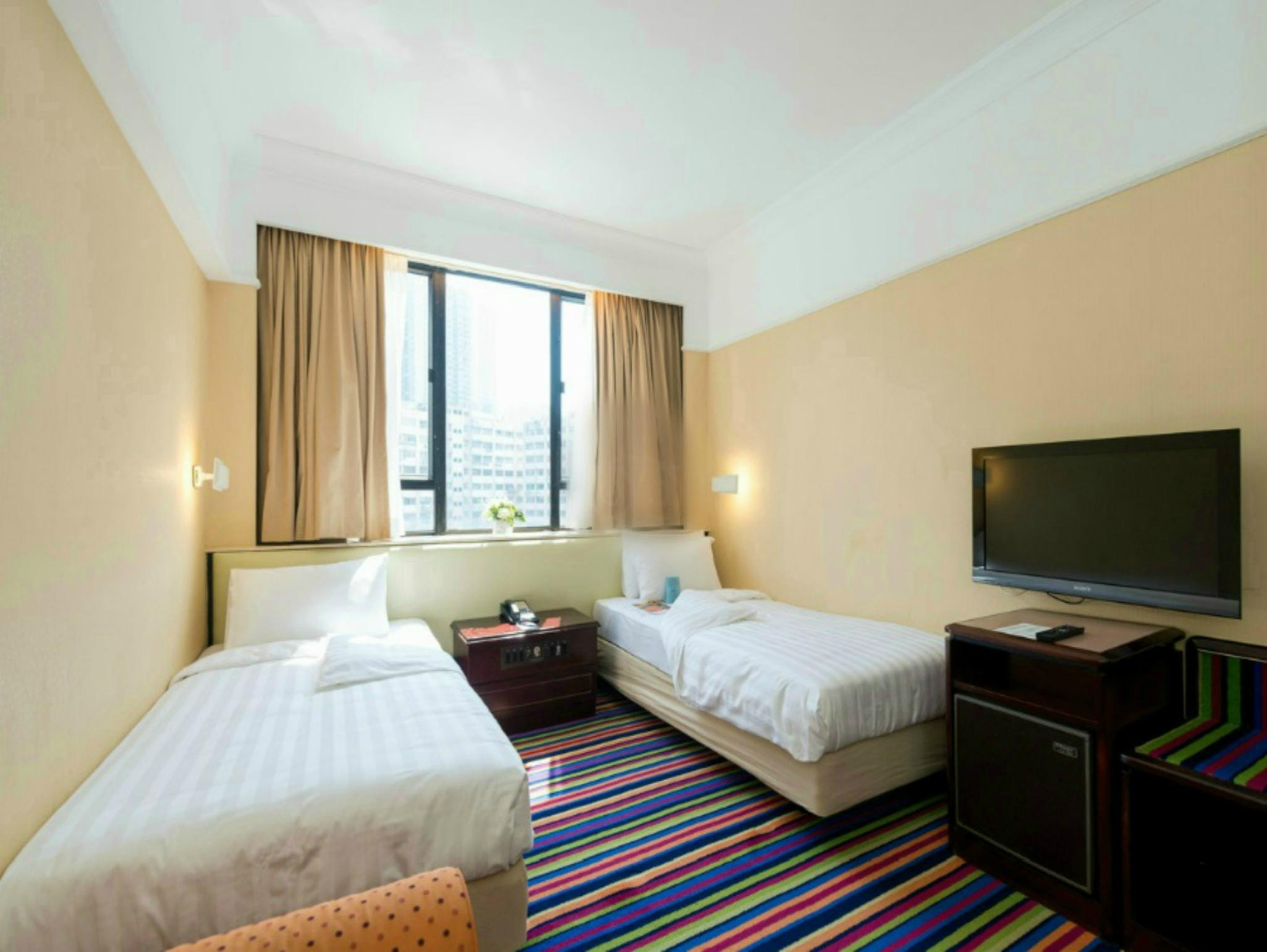 โรงแรมแพนด้า 4* ฮ่องกง