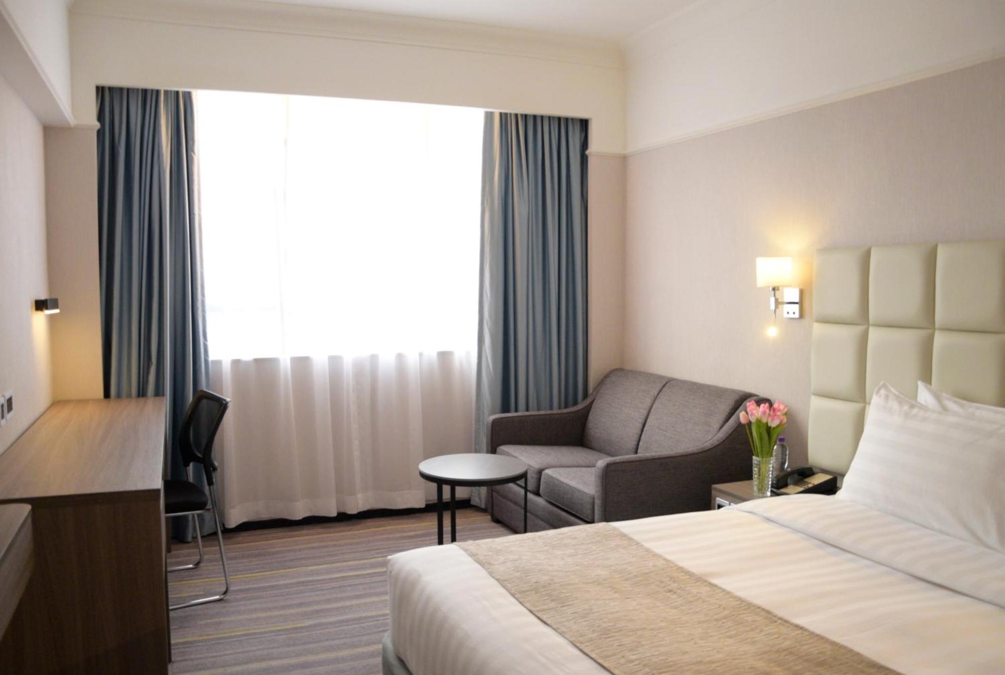 โรงแรม โรงแรมแพนด้า