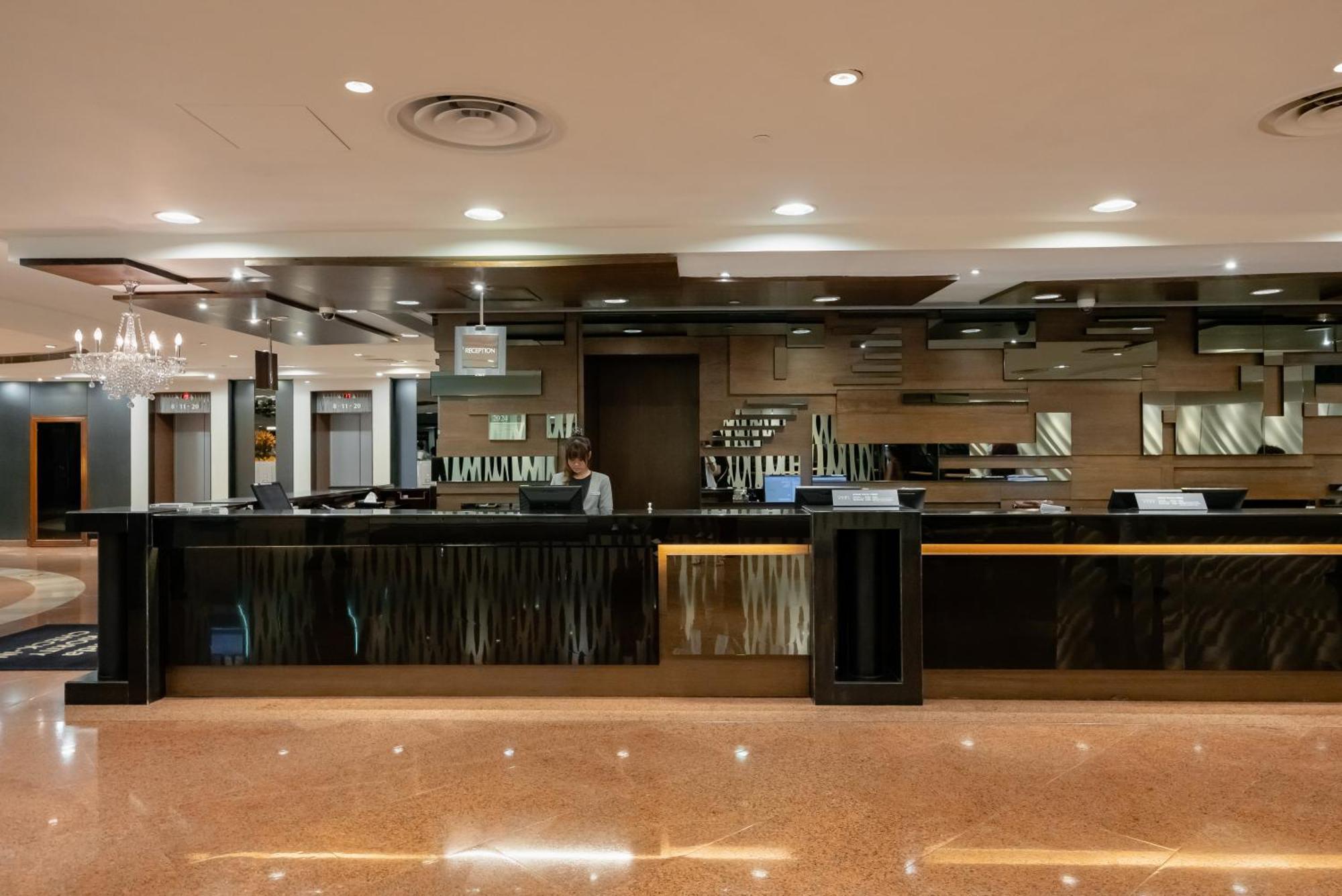 โรงแรม โรงแรมแพนด้า 4*